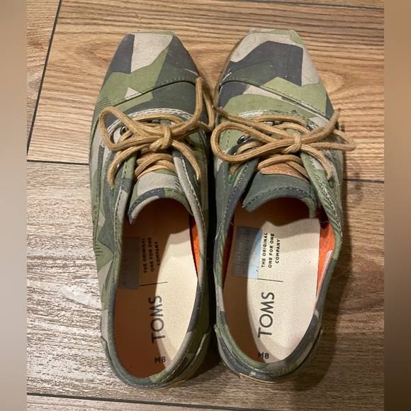 Toms low top shoes - Picture 4 of 5